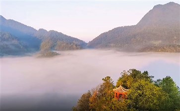 秋季重庆周边自驾游：狮子包初秋晨雾