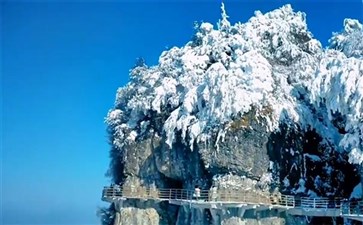 陕西汉中龙头山雪景