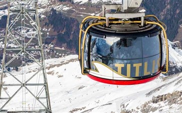 瑞士旅游：阿尔卑斯山脉铁力士山缆车