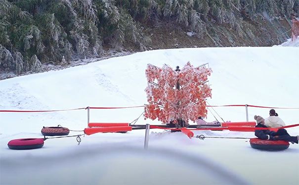 金佛山滑雪