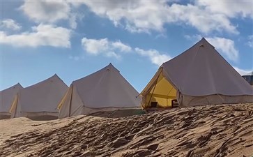 腾格里沙漠露营地摩洛哥式帐篷