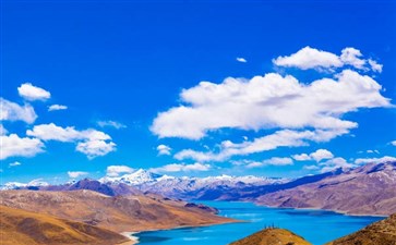 西藏：羊卓雍措湖