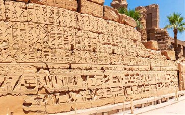 开罗：卢克索神庙楔形文字