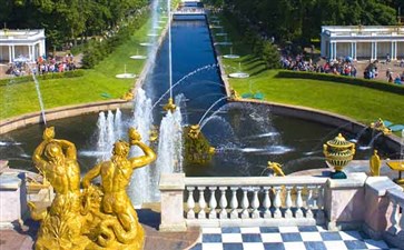彼得夏宫花园-喷泉