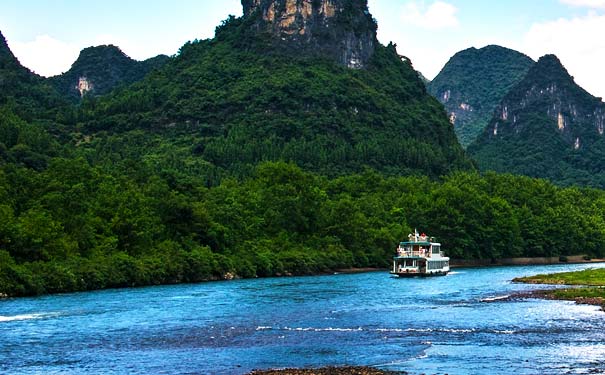 广西：桂林山水旅游景区