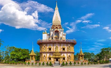 泰国普吉岛旅游：查龙寺
