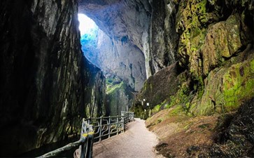 重庆到贵州自驾旅游：格凸河景区