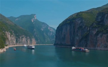 新高湖号三峡游船游览景点：三峡之瞿塘峡