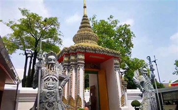 泰国曼谷：卧佛寺