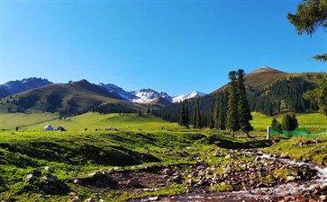 自驾旅游：独库公路