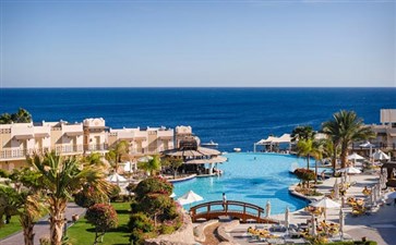 埃及旅游：赫尔格达红海边酒店