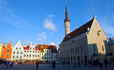 北欧旅游：爱沙尼亚塔林市政厅