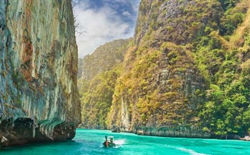 泰国曼巴普旅游：镜面海