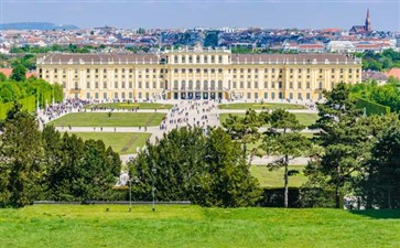 东欧旅游：奥地利维也纳美泉宫
