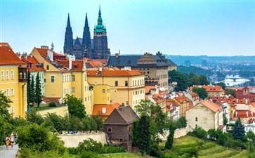 东欧旅游：捷克布拉格城堡