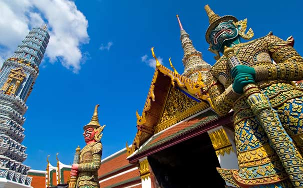 泰国旅游：曼谷大皇宫内玉佛寺