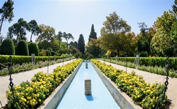 伊朗旅游：设拉子艾拉姆庭院天堂花园