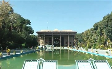 伊朗旅游：伊斯法罕四十柱王宫