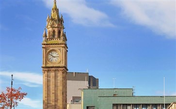 英国旅游：贝尔法斯特阿尔伯特纪念钟楼
