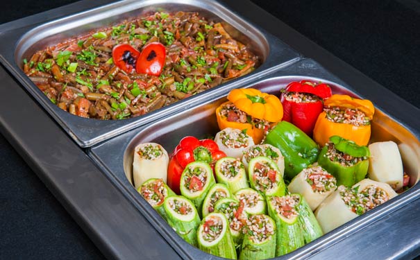 10月出国旅游推荐：埃及自助餐厅中的美食