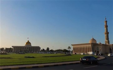 阿联酋旅游：沙迦古兰经广场
