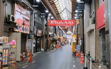 日本旅游：大阪黑门市场