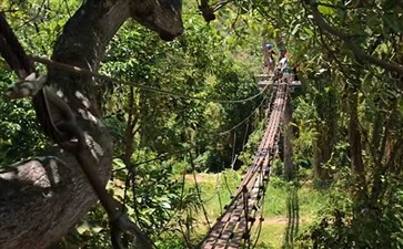 普吉岛HanumanWorld体验丛林空中漫步