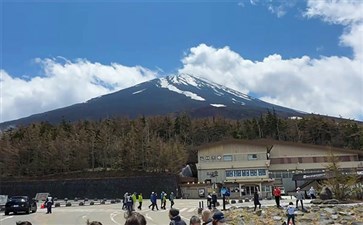 日本旅游：富士山五合目