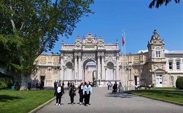 土耳其旅游：伊斯坦布尔多玛巴切新皇宫