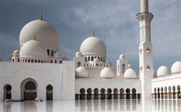 阿布扎比旅游：谢赫扎伊德清真寺