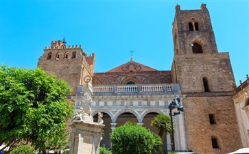 意大利西西里岛巴勒莫蒙雷阿莱大教堂