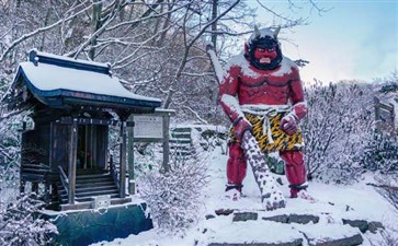 日本北海道旅游：登别地狱谷雪景