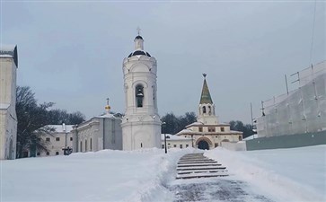 俄罗斯旅游：卡洛明斯克庄园雪景