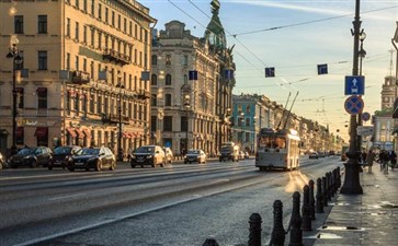 俄罗斯旅游：圣彼得堡涅瓦大街