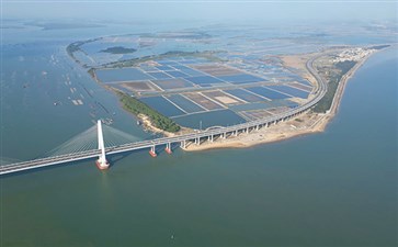 广东东海岛跨海大桥