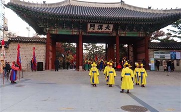 韩国旅游：首尔德寿宫