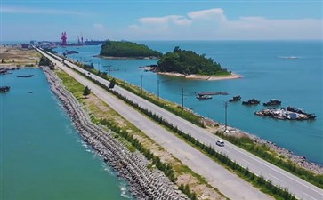 广西钦州三墩海上公路