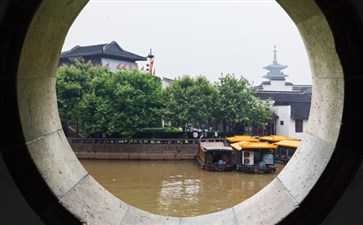 华东旅游：苏州枫桥