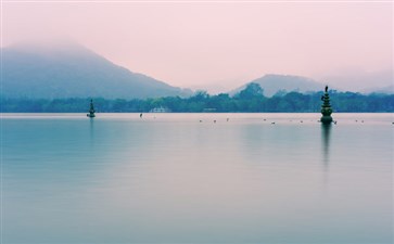 华东旅游：杭州西湖