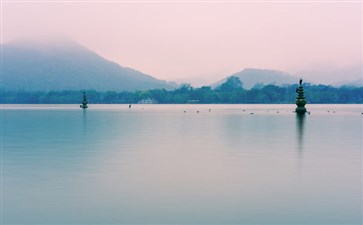 华东旅游：杭州西湖