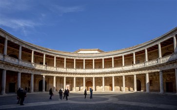 西班牙格拉纳达阿尔罕布拉宫