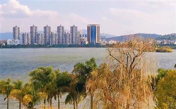 弥勒湖区