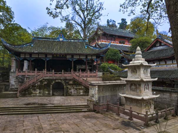 大足石刻倒塔与小佛湾
