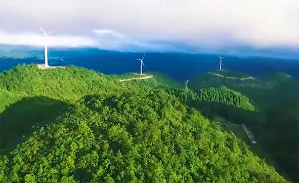 云阳世界地质公园岐山草场