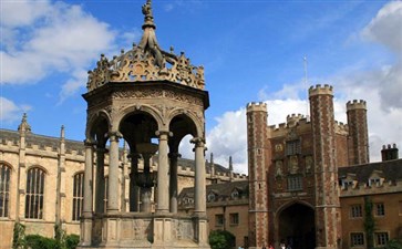 英国剑桥圣三一学院