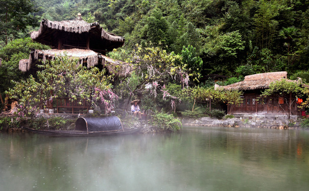 酉阳桃花源/酉水河(河湾山寨)龙潭古镇二日游