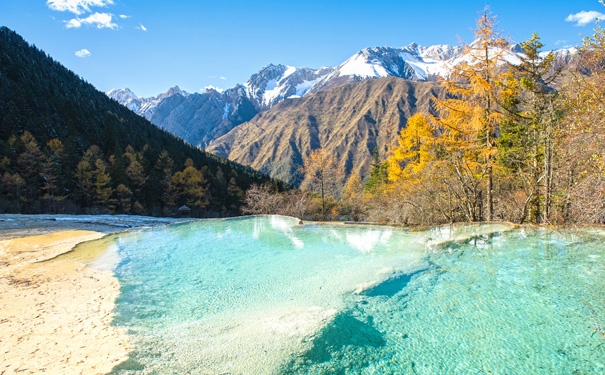 重庆出发主题旅游_川西黄龙+镰刀坝草原4日游[重庆到黄龙旅游]<黄龙汽车4日游线路，游览人间瑶池仙境黄龙，壮丽草原镰刀坝！>