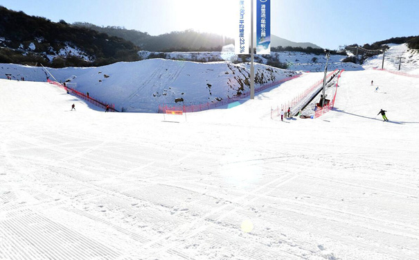 重庆到九顶山太子岭二日滑雪旅游线路价格