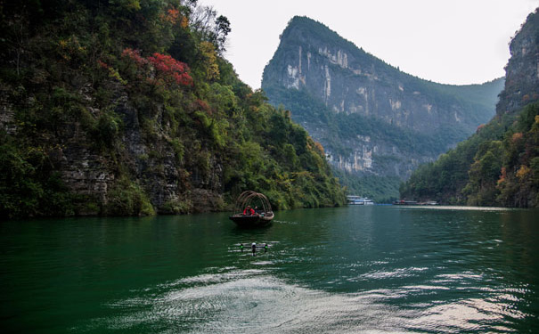 重庆出发休闲旅游_【顺捷游】重庆三峡游[单程3日旅游]<重庆三峡旅游，乘坐国内普通三峡游船游览长江三峡景色！>