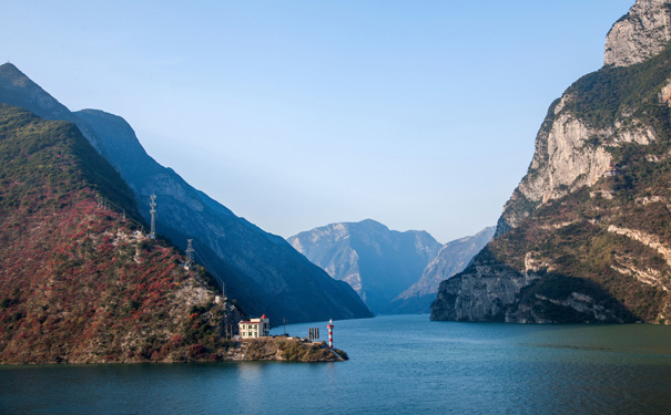 长江三峡全景新环湖往返6天旅游